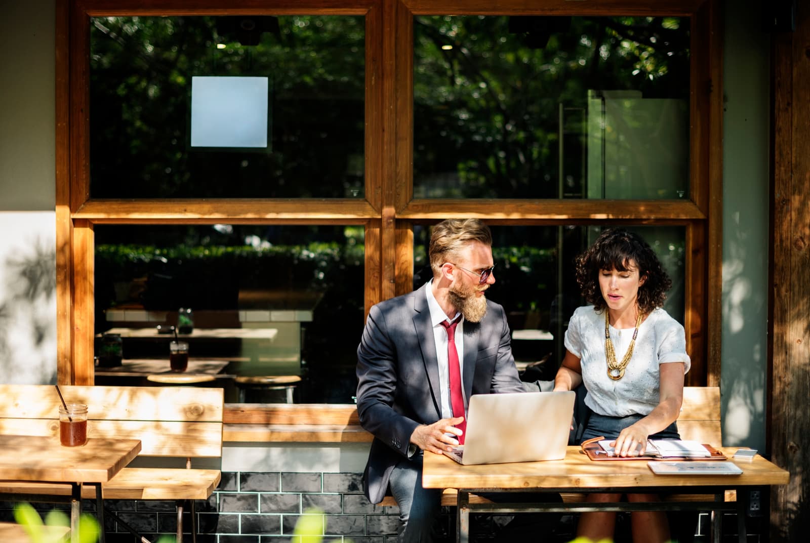Comparing B2B appointment setting companies and outsourced SDR providers